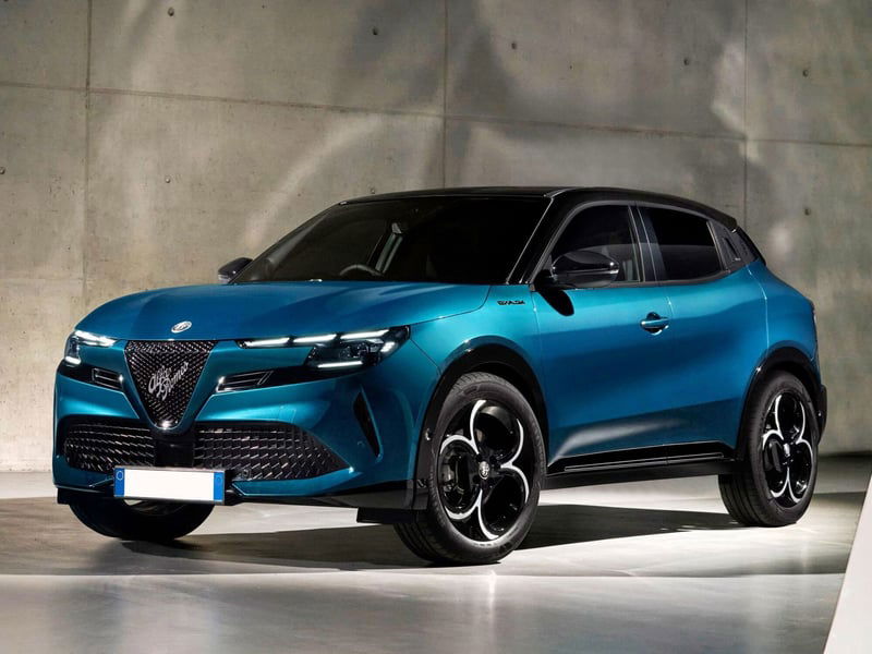 Alfa Romeo Junior elettrica Speciale 156cv