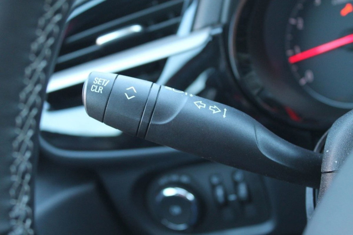 Opel Corsa 1.2 100 CV Edition (16)