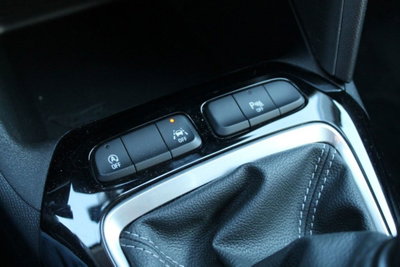 Opel Corsa 1.2 100 CV Edition (20)