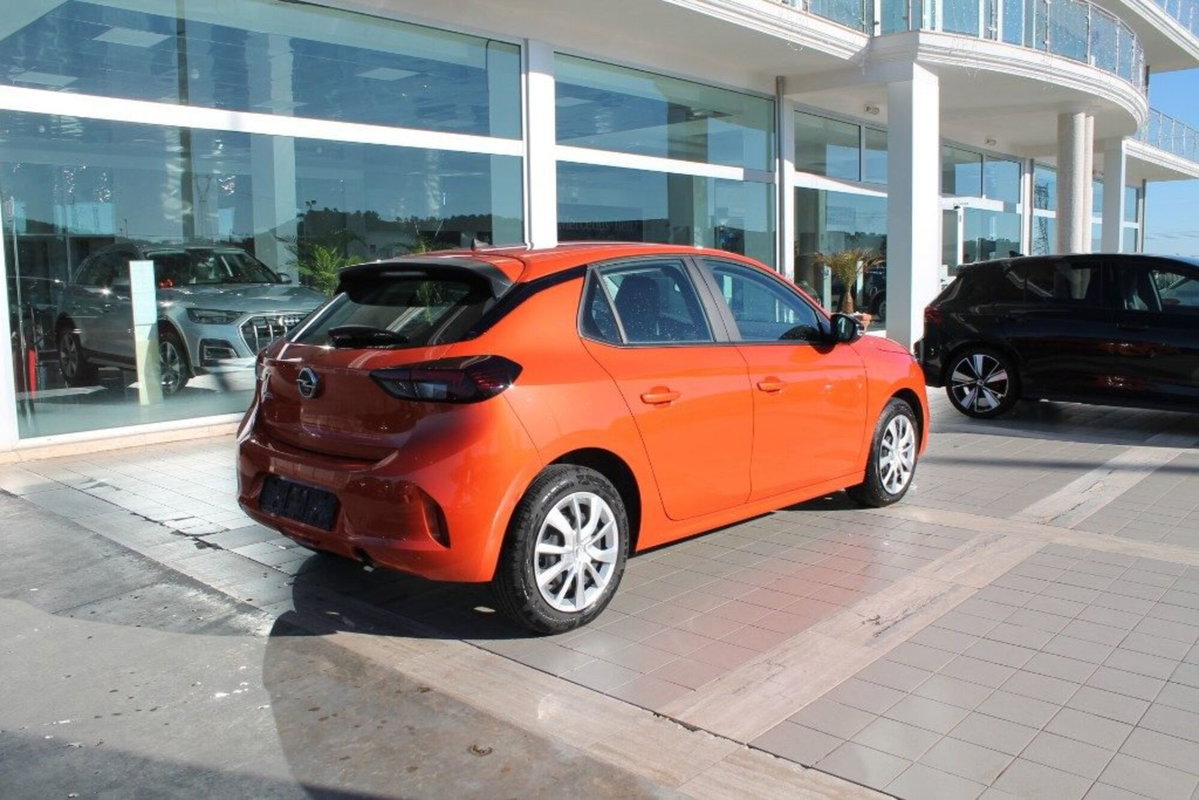 Opel Corsa 1.2 100 CV Edition (4)