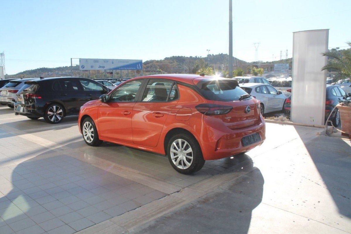 Opel Corsa 1.2 100 CV Edition (6)
