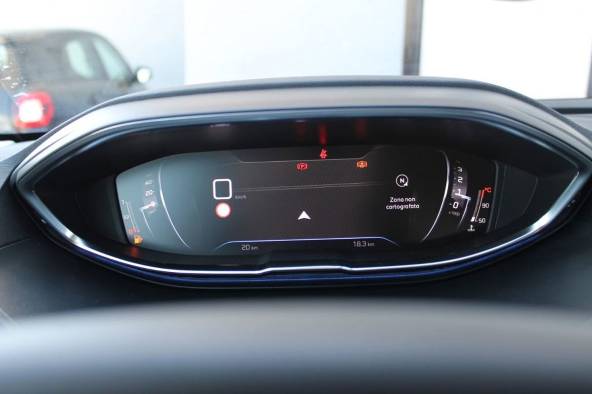 Peugeot 3008 BlueHDi 130 S&S Allure (15)