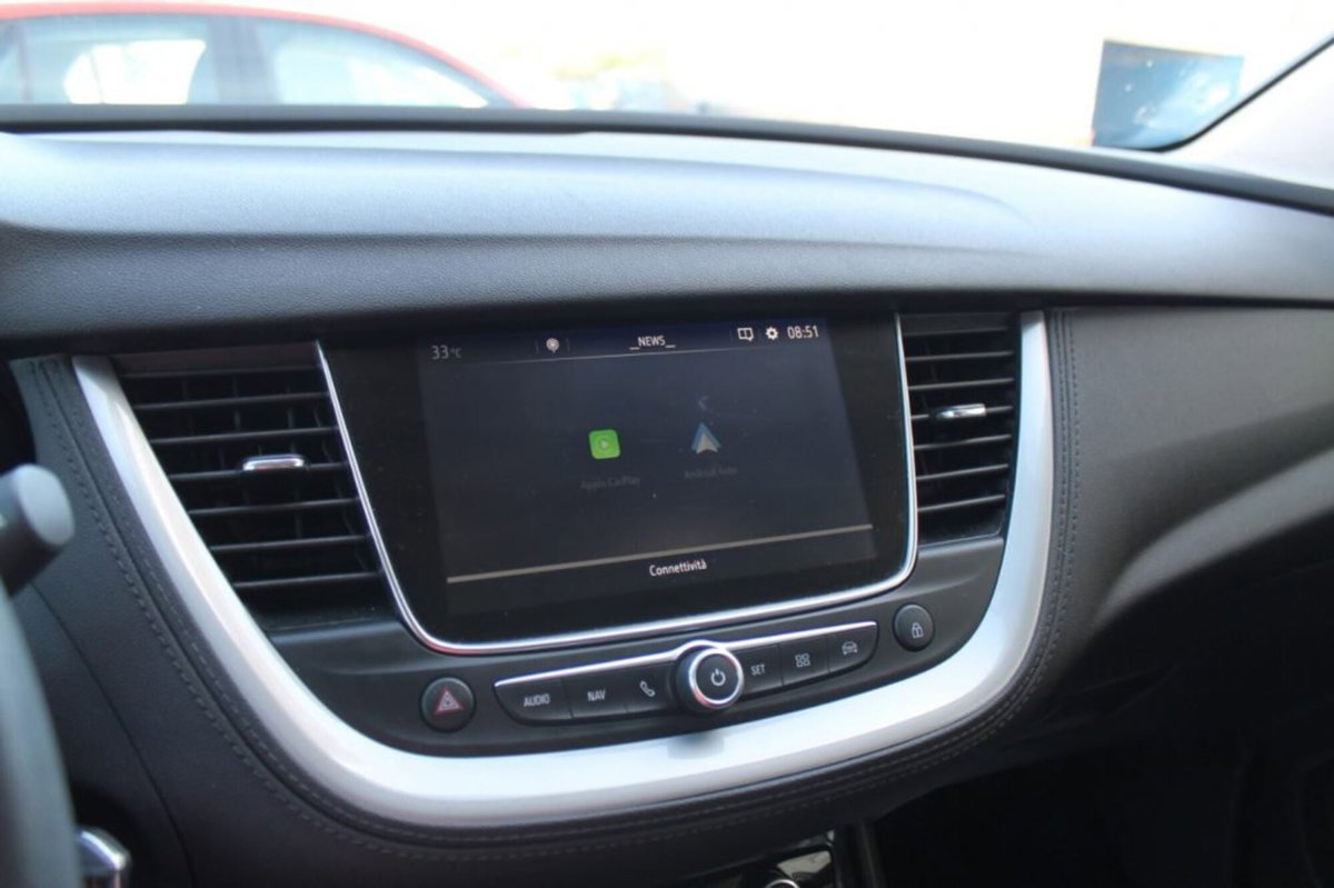 Opel Grandland X 1.5 diesel Ecotec Start&Stop Advance (19)