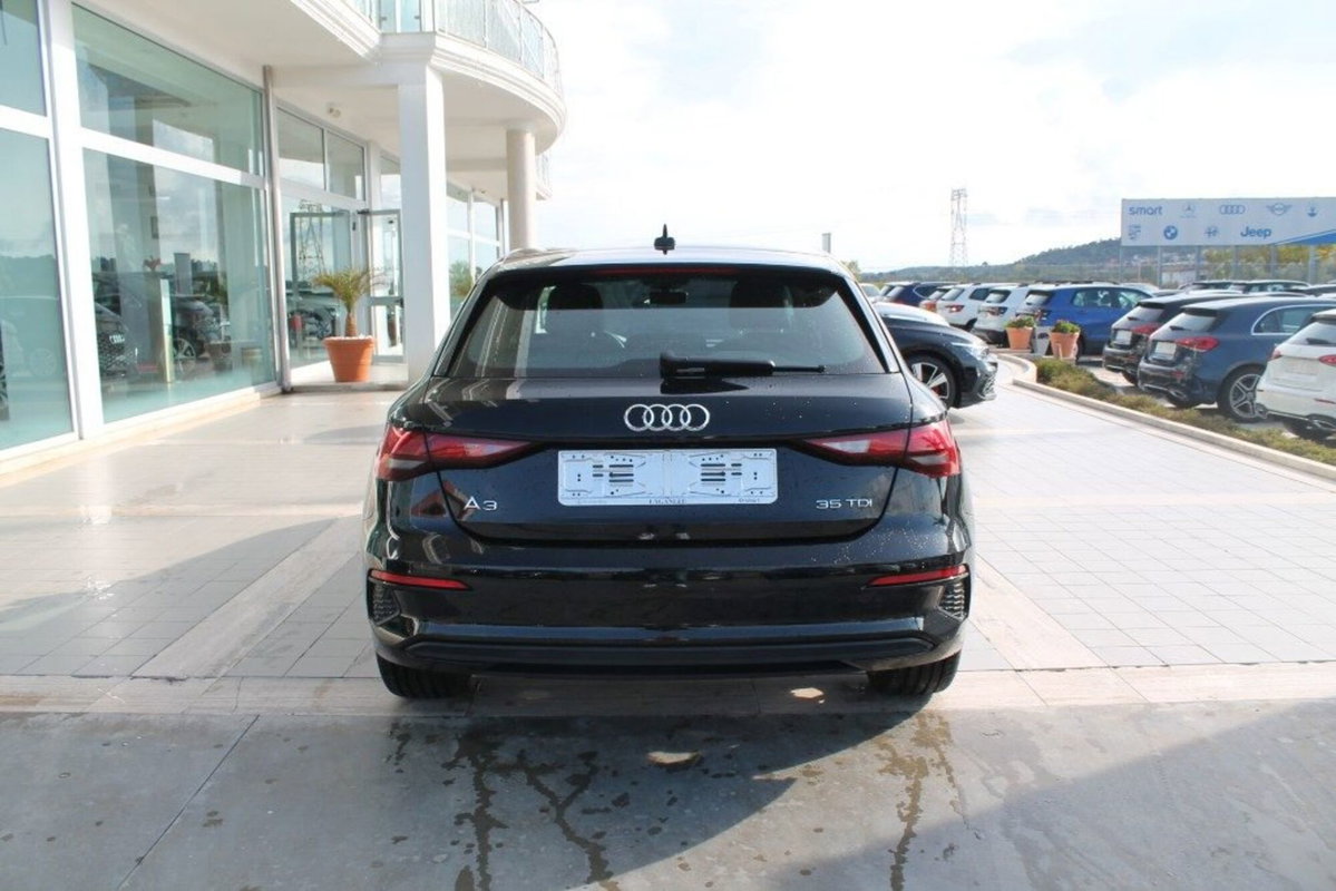 Audi A3 Sportback 35 TDI S tronic Admired (5)