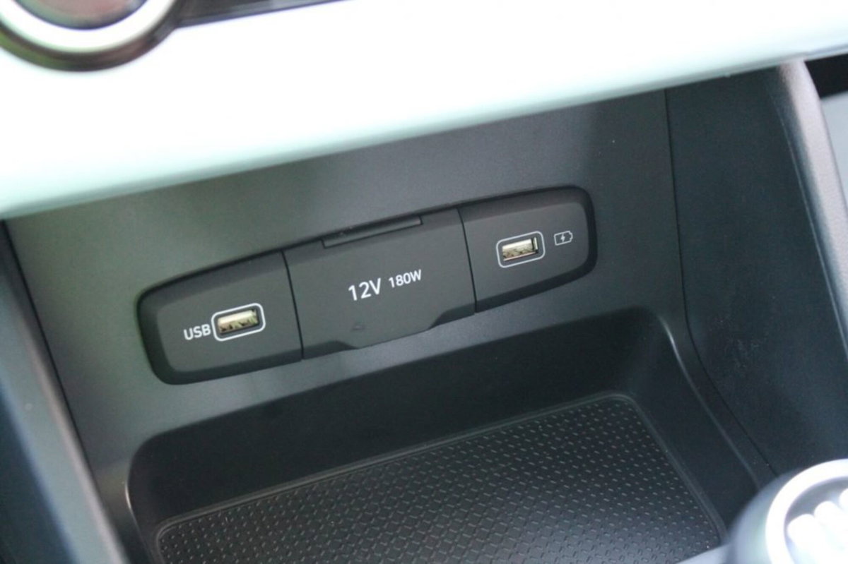 Hyundai Tucson 1.6 crdi Exellence 2wd (16)