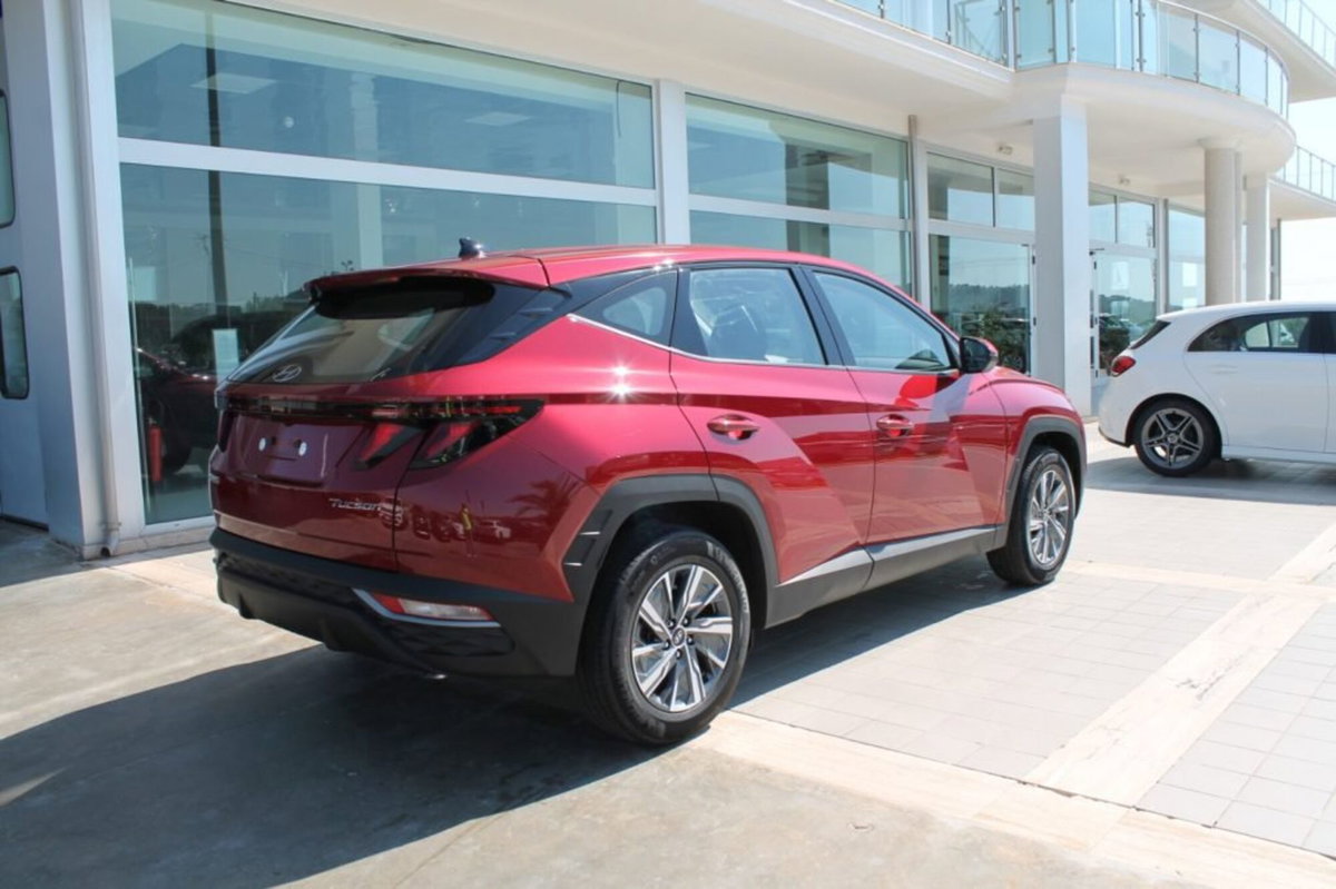 Hyundai Tucson 1.6 crdi Exellence 2wd (4)