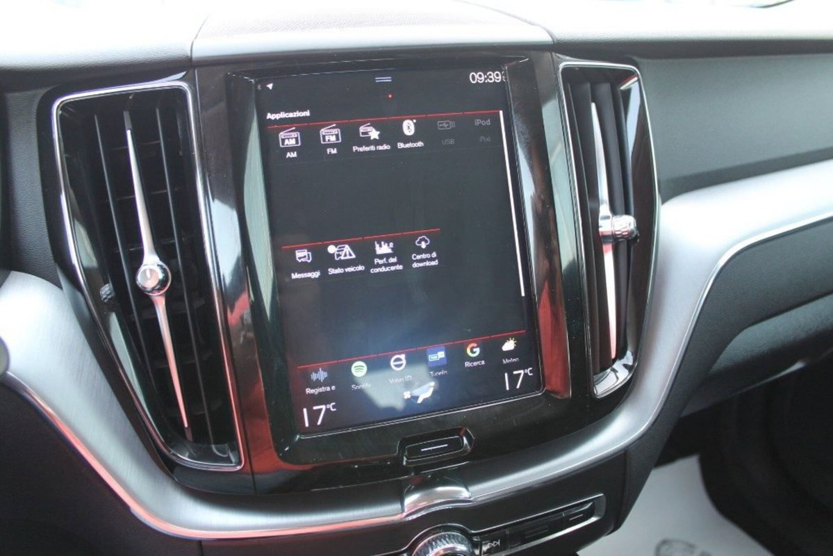 Volvo XC60 D4 Geartronic Business (15)