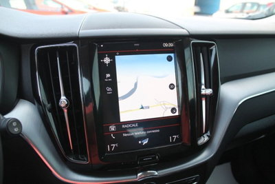 Volvo XC60 D4 Geartronic Business (17)