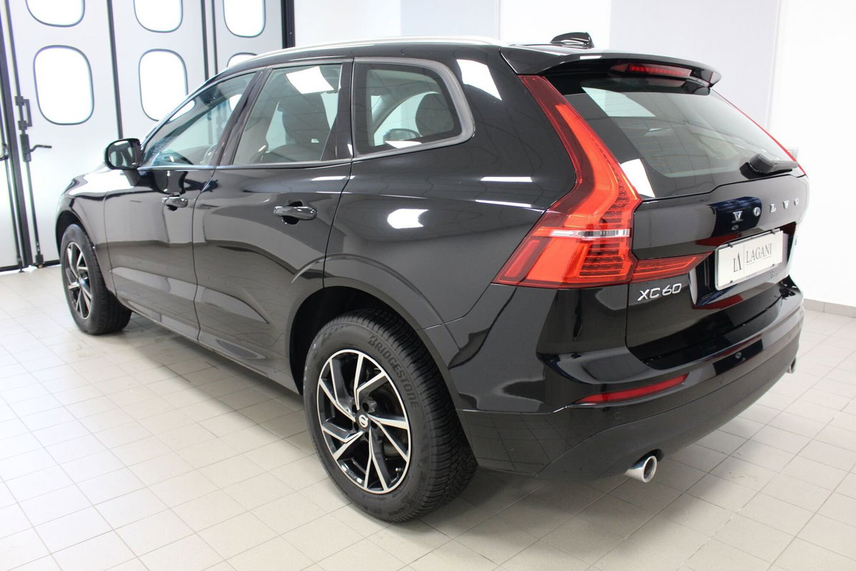 Volvo XC60 D4 Geartronic Business (6)