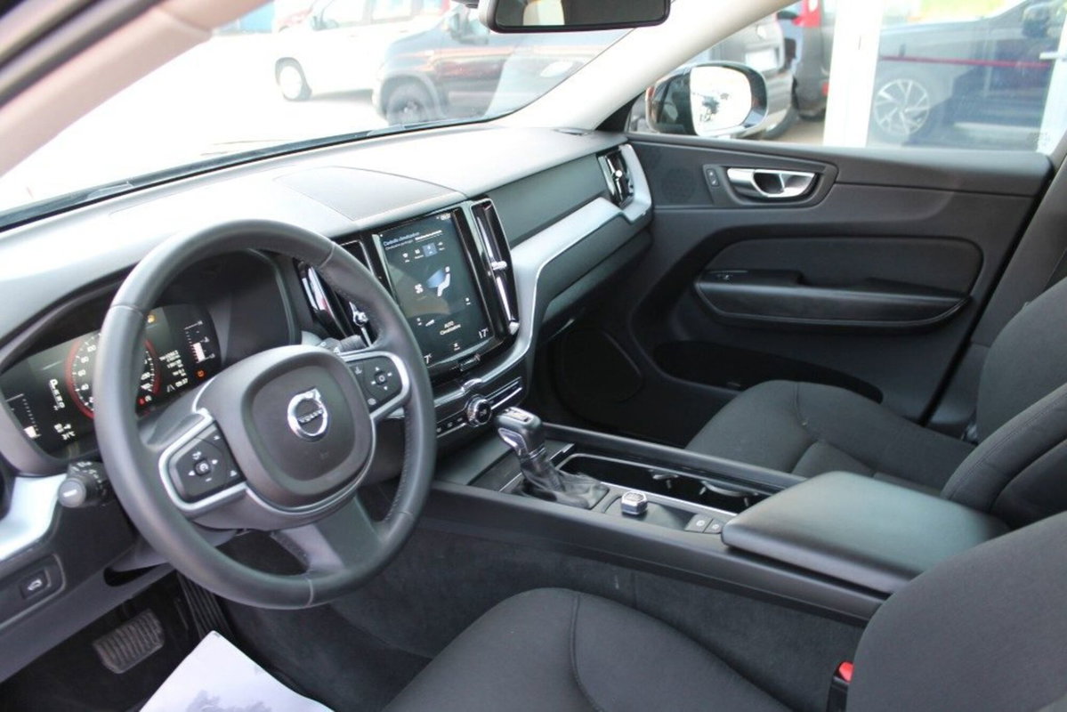 Volvo XC60 D4 Geartronic Business (7)