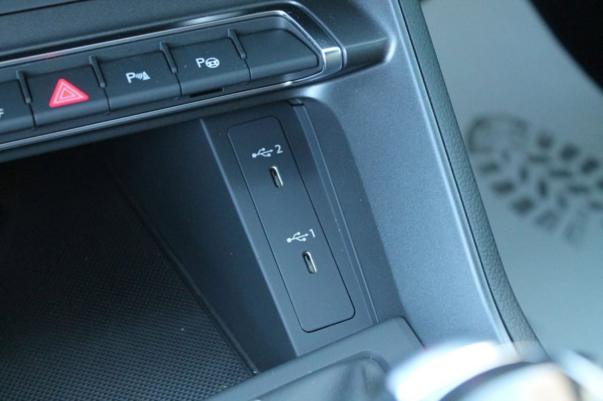 Audi Q3 Sportback 35 TDI quattro S tronic S line edition (20)