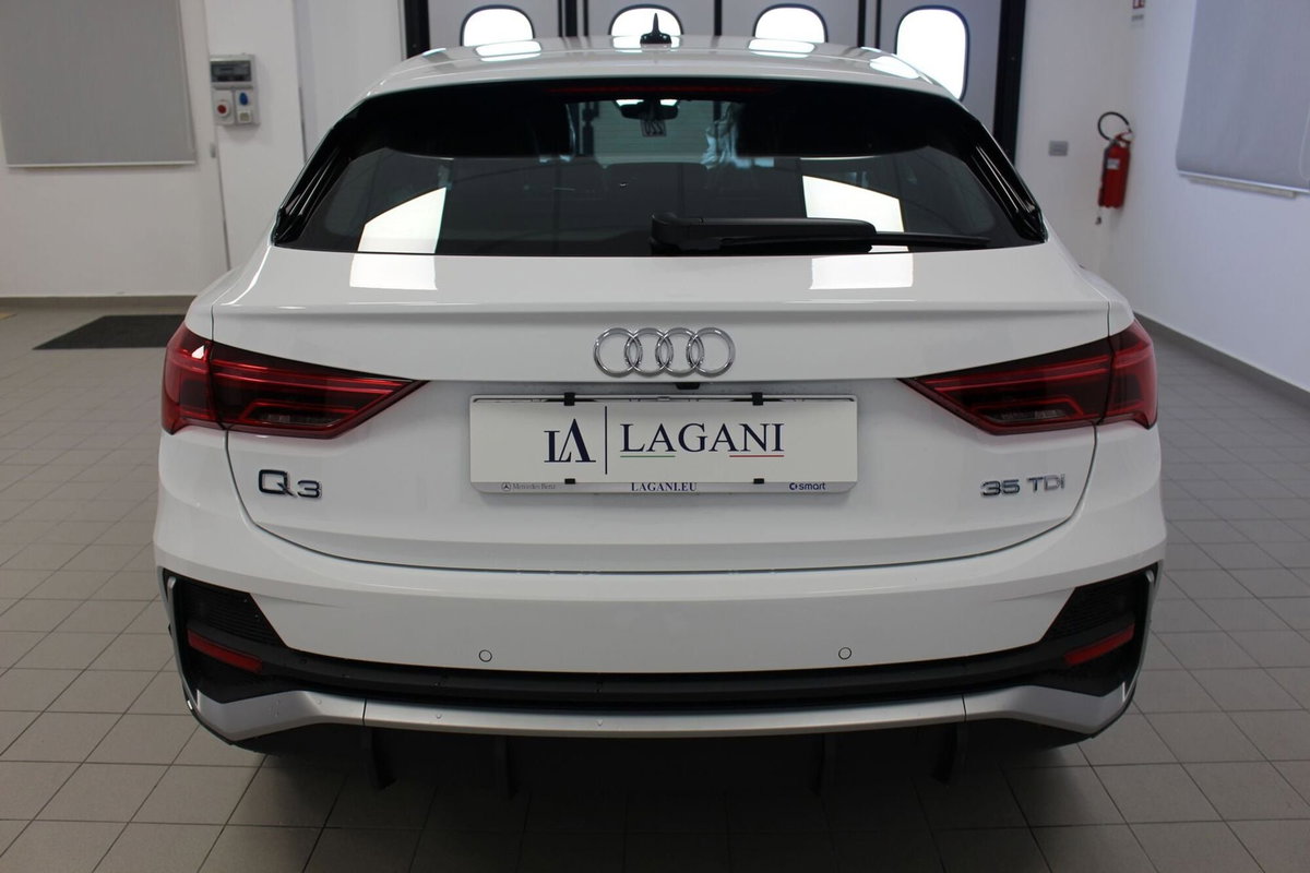 Audi Q3 Sportback 35 TDI quattro S tronic S line edition (5)