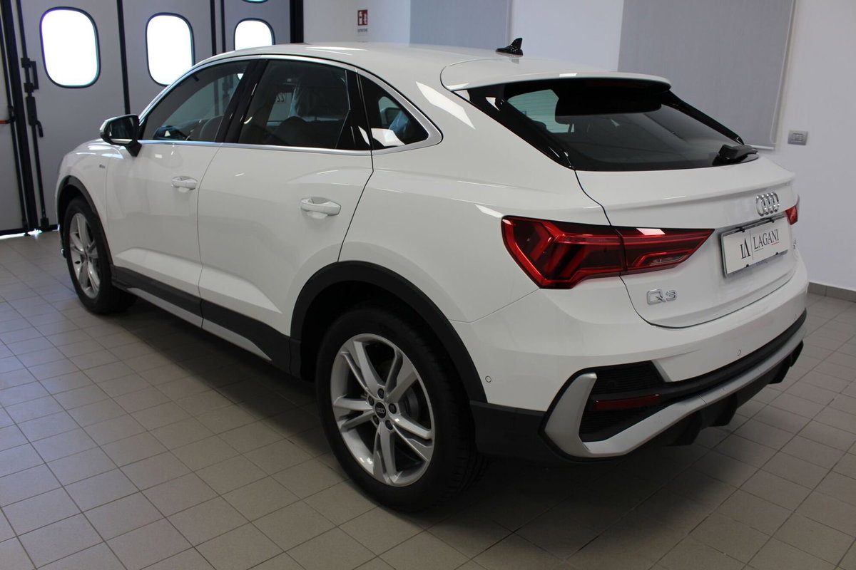Audi Q3 Sportback 35 TDI quattro S tronic S line edition (6)