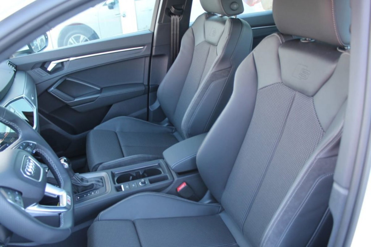 Audi Q3 Sportback 35 TDI quattro S tronic S line edition (8)