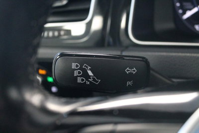 Volkswagen Golf Variant 2.0 TDI DSG Executive BlueMotion Tech. (13)