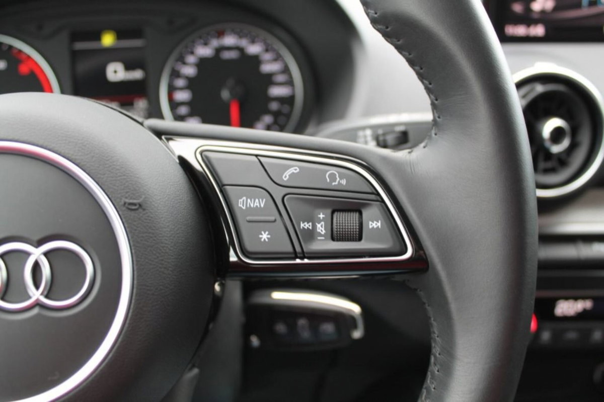 Audi Q2 Q2 30 TDI S tronic Business (12)