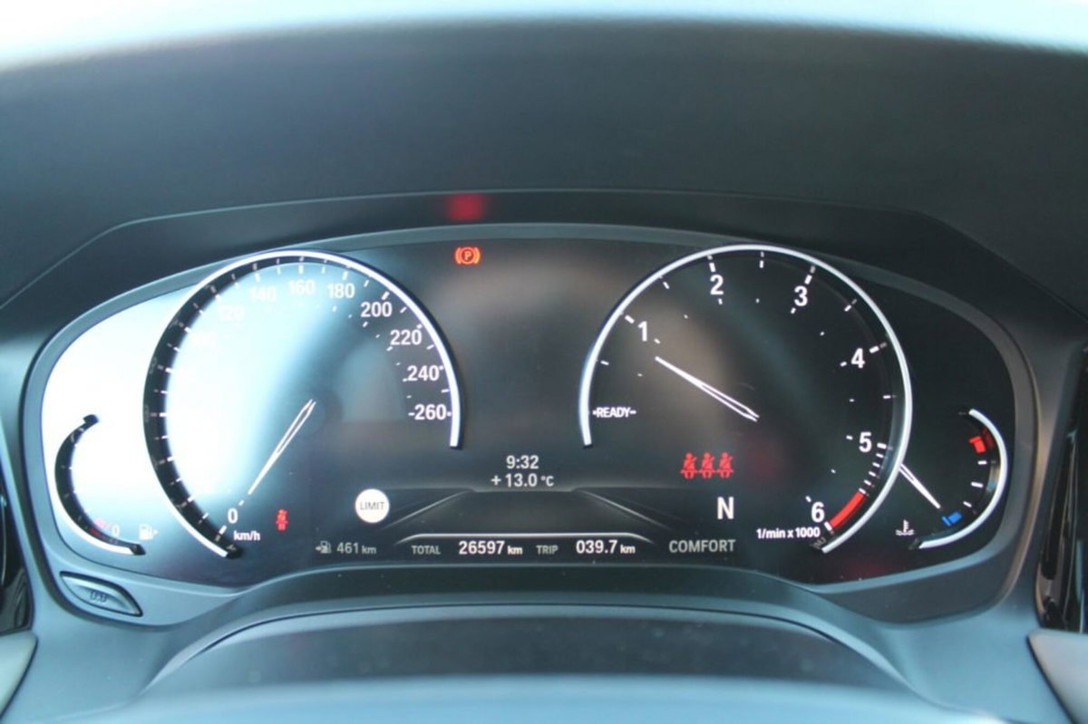 BMW Serie 3 318d Business Advantage (11)