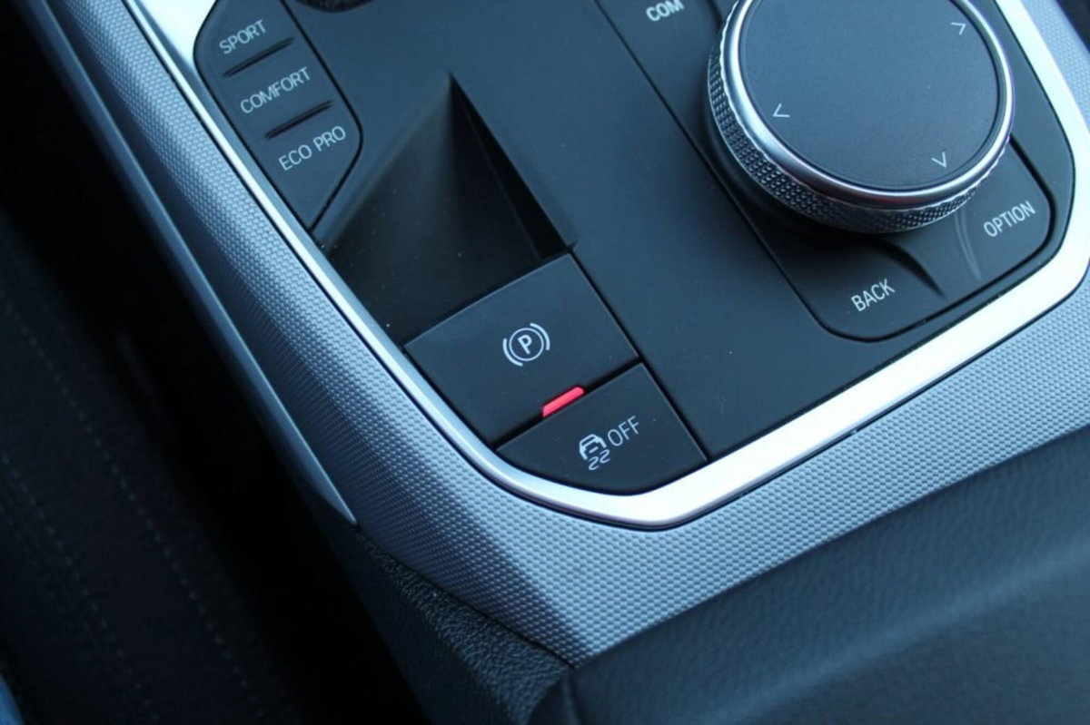 BMW Serie 3 318d Business Advantage (20)