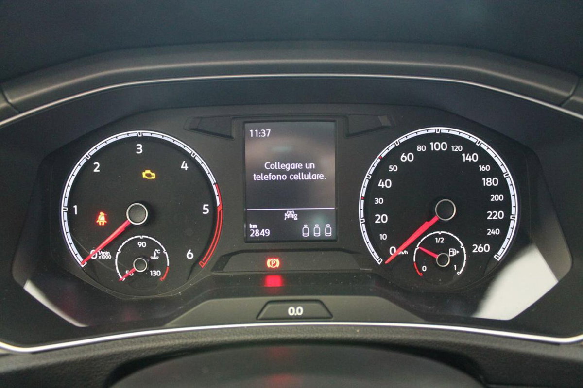 Volkswagen T-Roc 1.6 TDI SCR Style BlueMotion Technology (10)