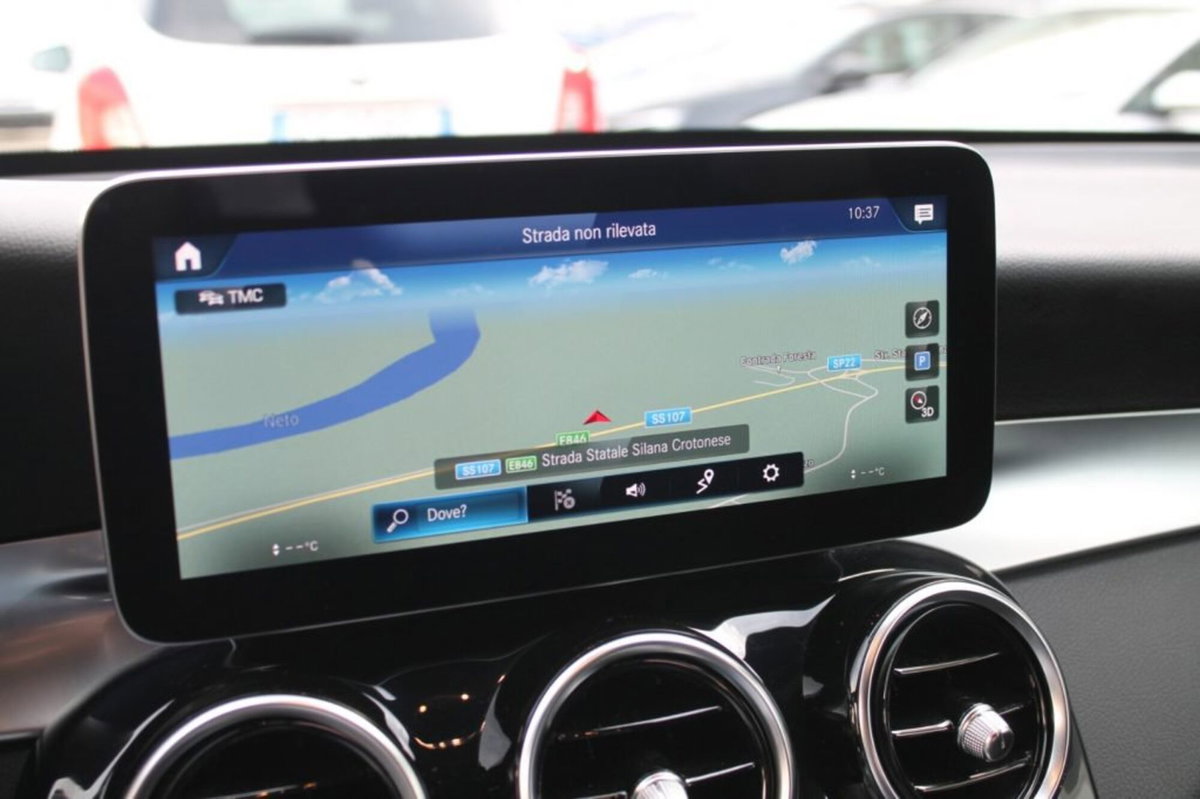 Mercedes-Benz GLC SUV 200 d 4Matic Business (18)