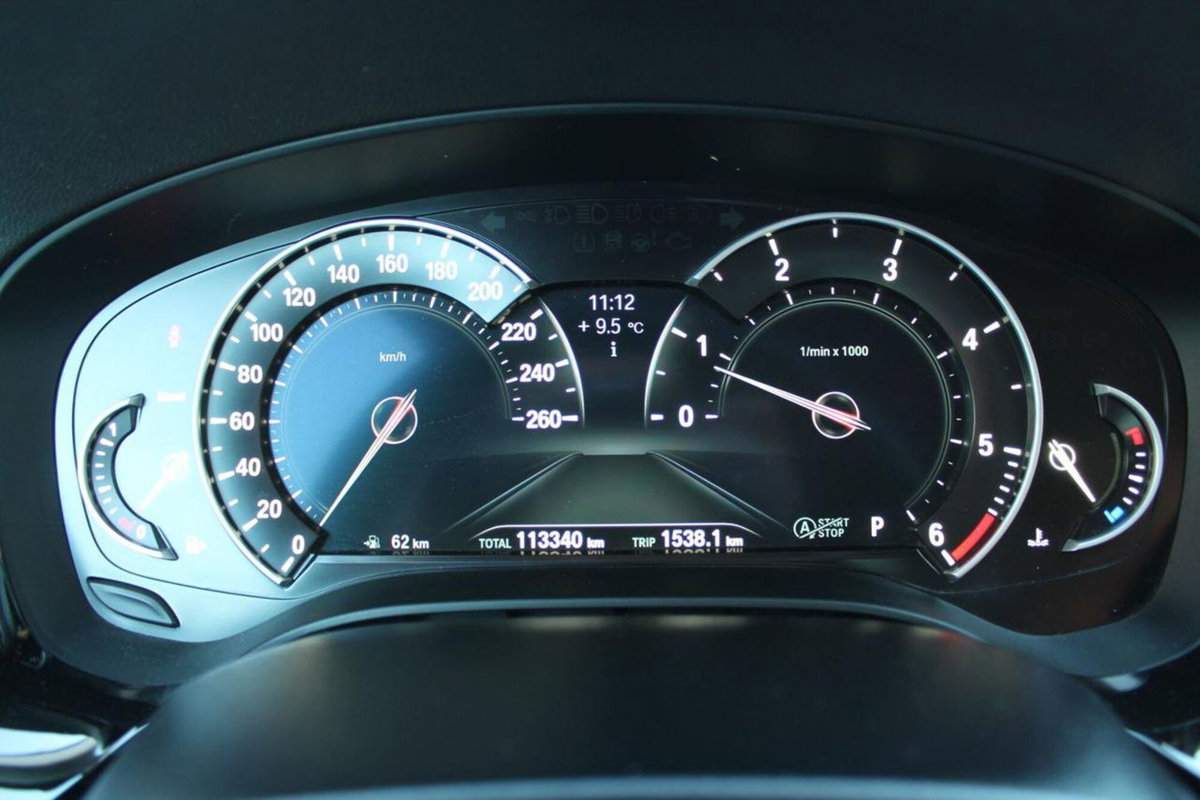 BMW Serie 5 520d xDrive Sport (11)