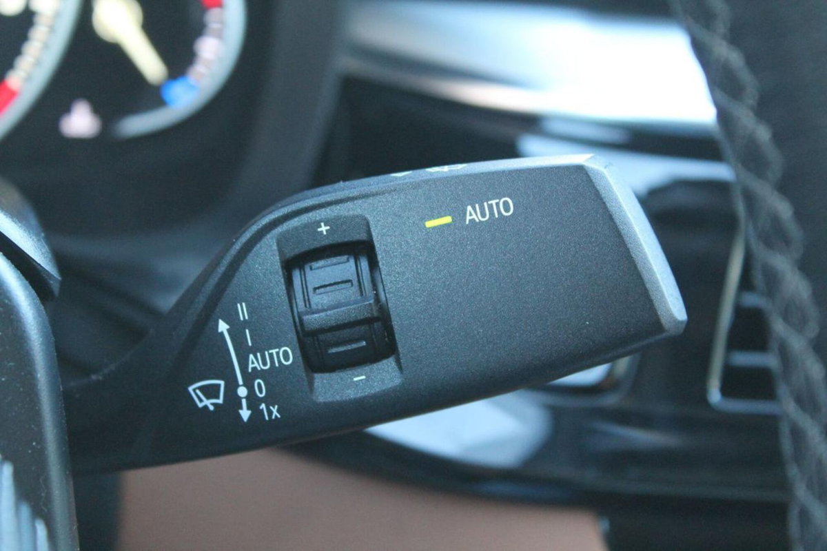 BMW Serie 5 520d xDrive Sport (17)