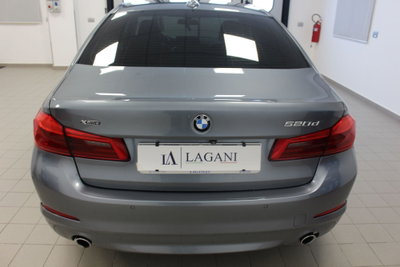 BMW Serie 5 520d xDrive Sport (5)