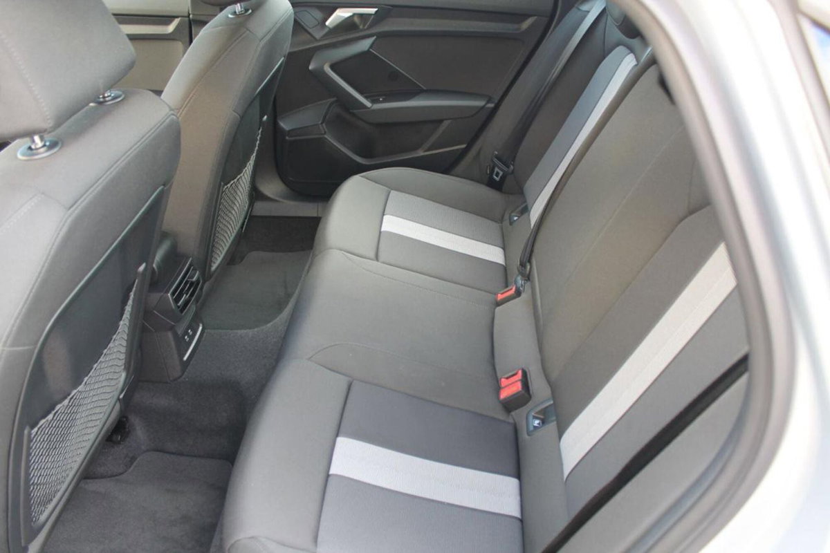 Audi A3 Sedan 35 TDI S tronic Business Advanced (9)