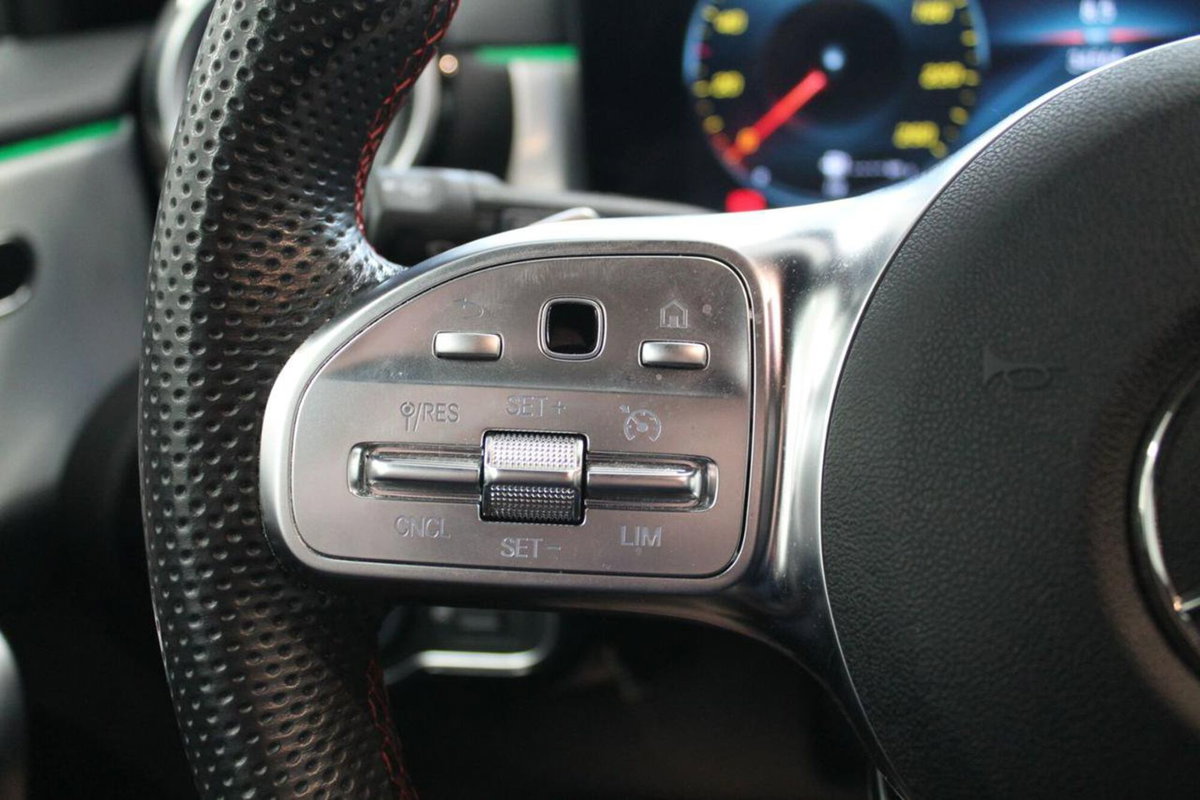 Mercedes-Benz Classe A 200 d Automatic Premium (12)