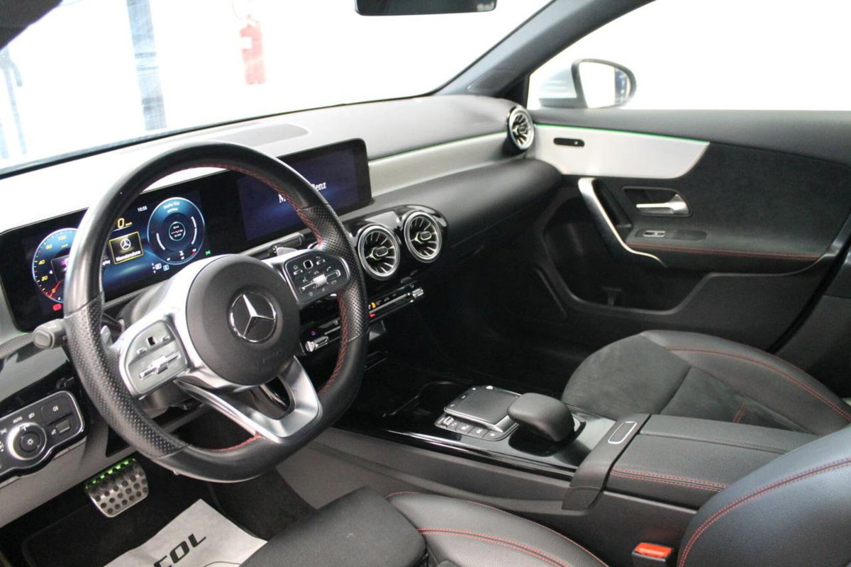 Mercedes-Benz Classe A 200 d Automatic Premium (7)