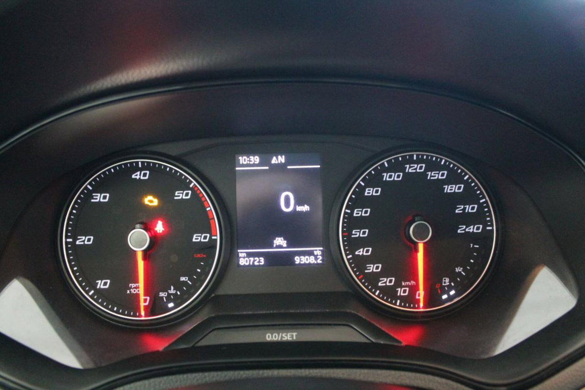 SEAT Arona 1.6 TDI 95 CV Style (10)
