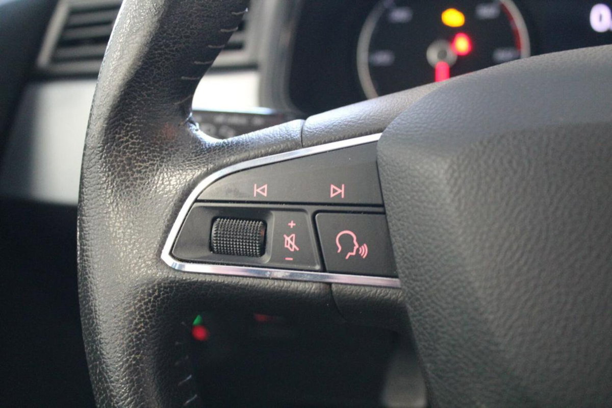 SEAT Arona 1.6 TDI 95 CV Style (11)
