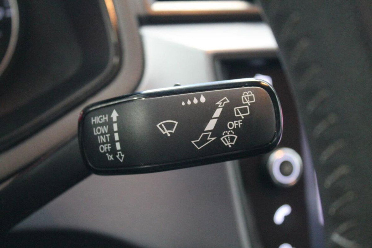 SEAT Arona 1.6 TDI 95 CV Style (14)