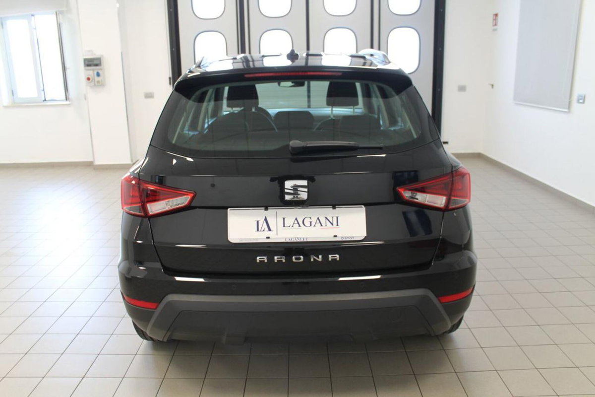 SEAT Arona 1.6 TDI 95 CV Style (5)