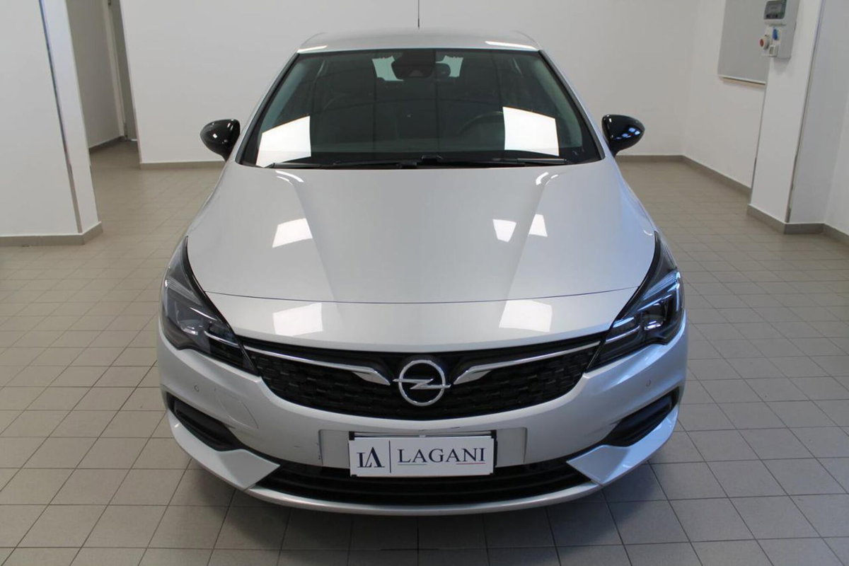 Opel Astra 1.5 CDTI 122 CV S&S 5 porte Business Elegance (2)