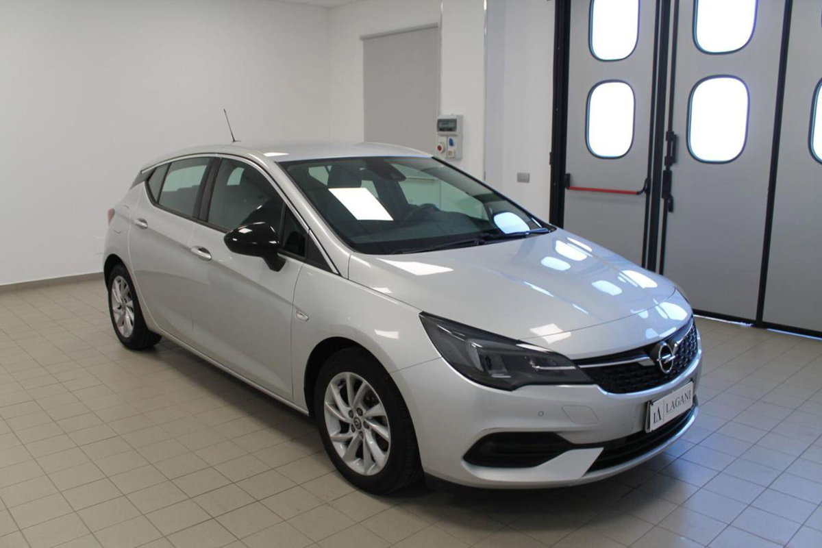 Opel Astra 1.5 CDTI 122 CV S&S 5 porte Business Elegance (3)