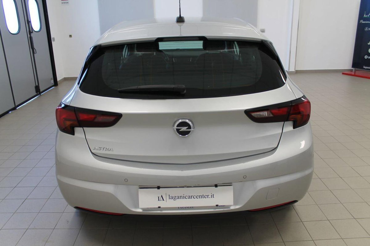 Opel Astra 1.5 CDTI 122 CV S&S 5 porte Business Elegance (5)