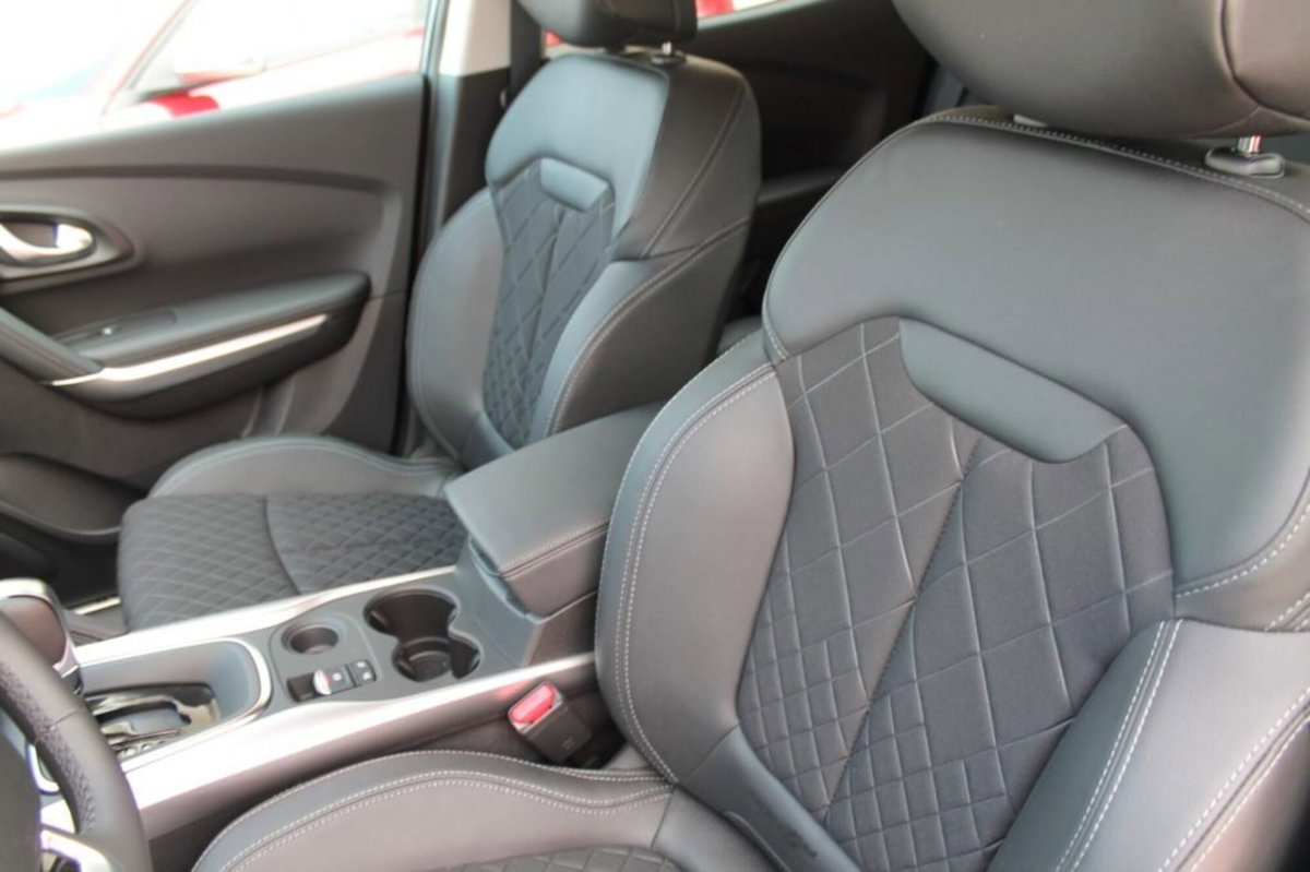 Renault Kadjar dCi 8V 115CV EDC Intens (8)