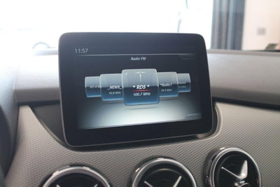 Mercedes-Benz Classe B 180 d Sport (19)