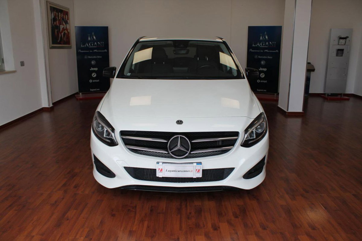 Mercedes-Benz Classe B 180 d Sport (2)