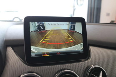 Mercedes-Benz Classe B 180 d Sport (20)