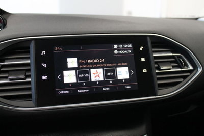 Peugeot 308 SW BlueHDi 130 S&S Business (18)