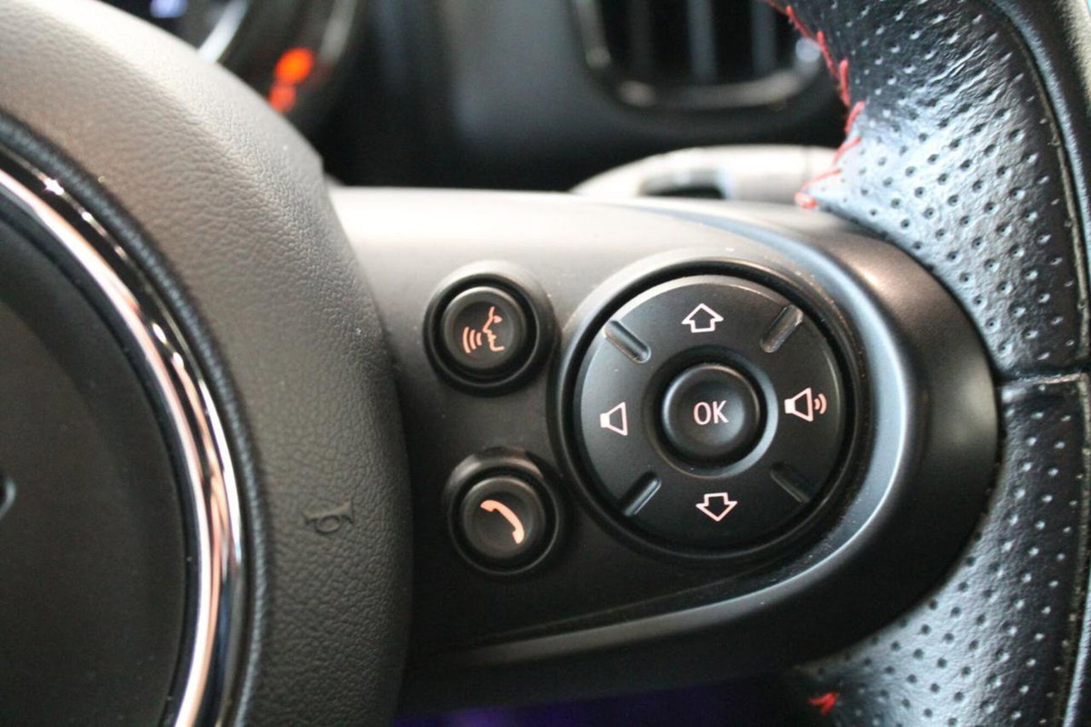 MINI Mini Countryman 2.0 Cooper D Business Countryman (12)