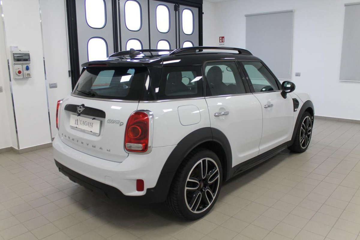 MINI Mini Countryman 2.0 Cooper D Business Countryman (4)
