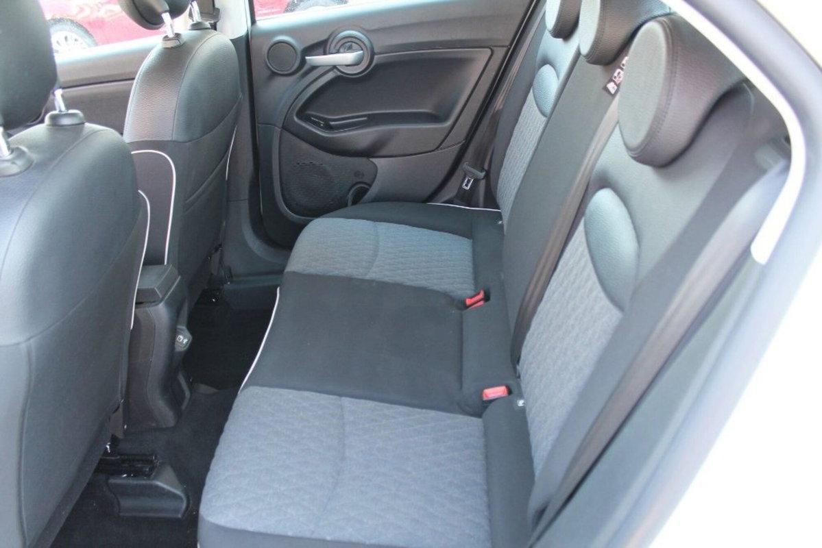 Fiat 500X 1.6 MultiJet 120 CV City Cross (9)