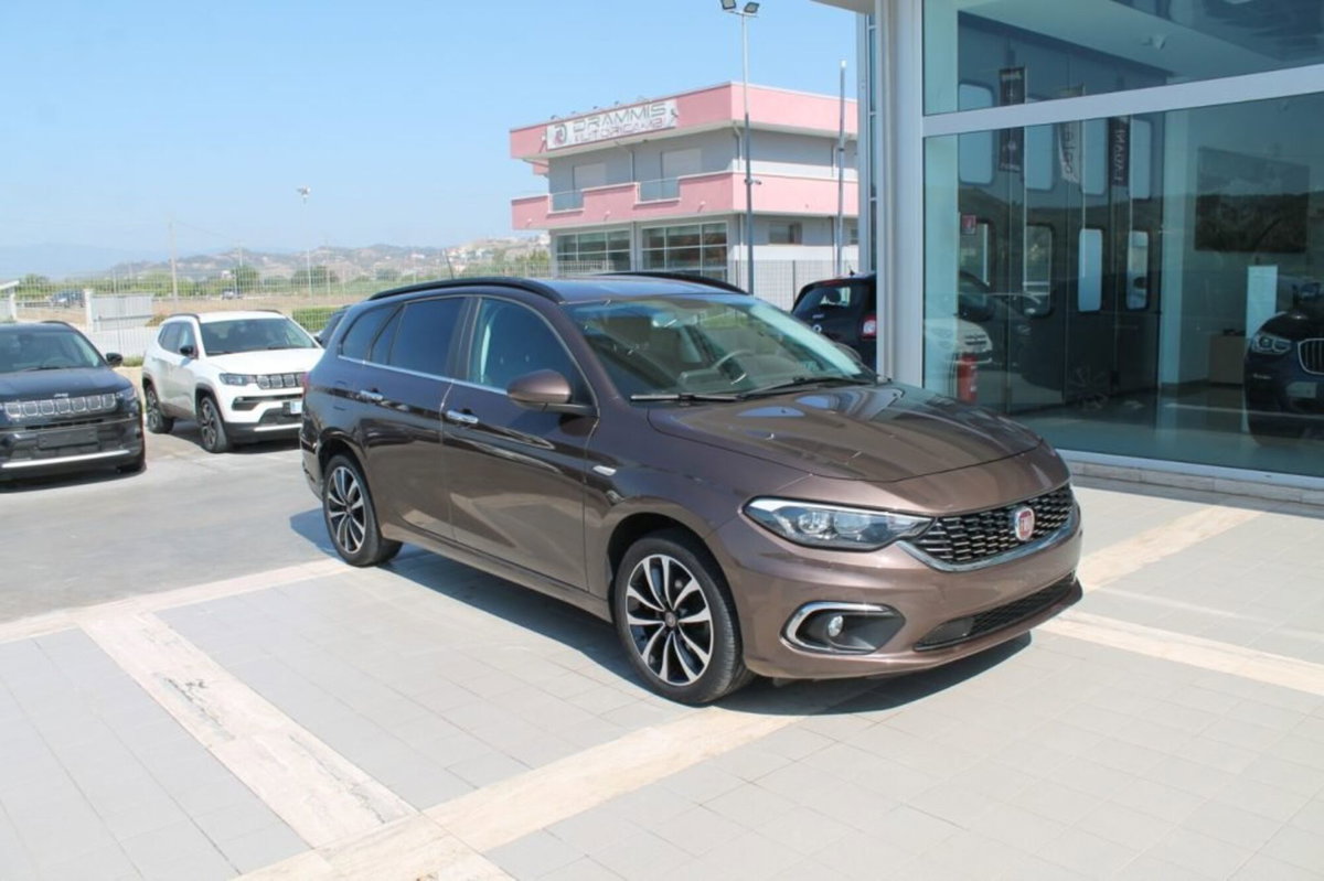 Fiat Tipo Station Wagon Tipo 1.6 Mjt S&S SW Lounge (3)