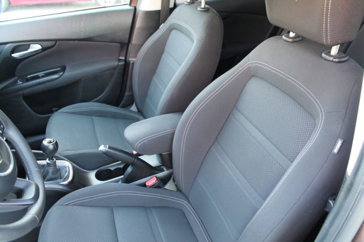 Fiat Tipo Station Wagon Tipo 1.6 Mjt S&S SW Lounge (9)