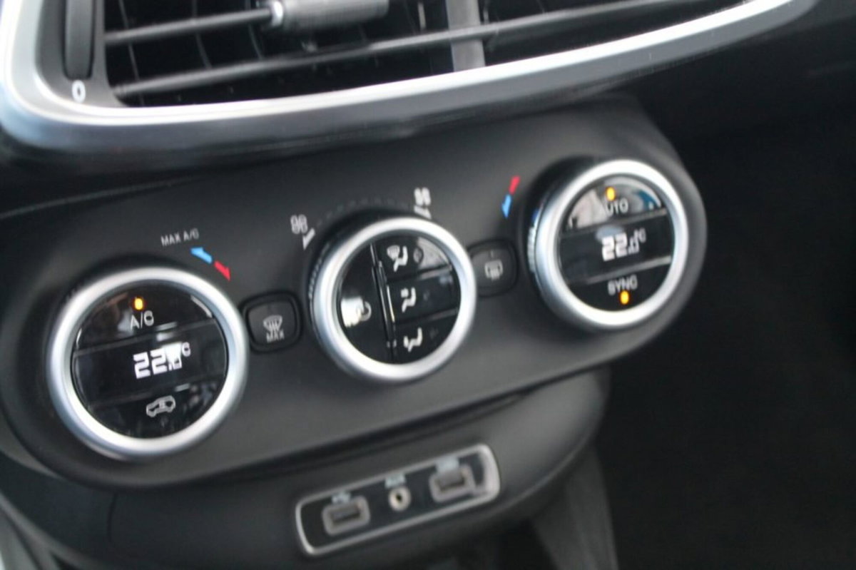Fiat 500X 1.6 MultiJet 120 CV Cross (16)
