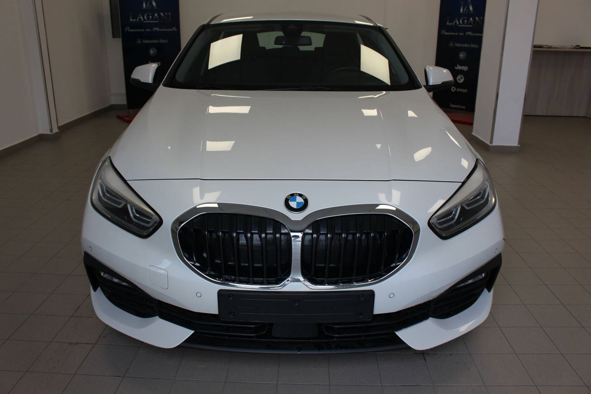 BMW Serie 1 5p. 116d 5p. Advantage (2)