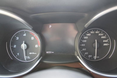 Alfa Romeo Stelvio Stelvio 2.2 Turbodiesel 190 CV AT8 Q4 Executive (10)